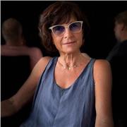 Bin zertifizierte yogalehrerin und biete Yoga, spezialisiert auf rücken Yoga an, auch privat zu Hause!